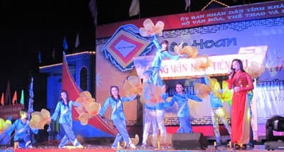 Những mô hình làng văn hóa độc đáo nơi xứ Trầm, biển Yến