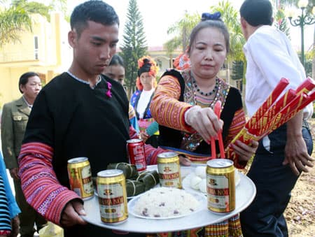 Tình cảm người Mông Tây Bắc với Đại tướng Võ Nguyên Giáp