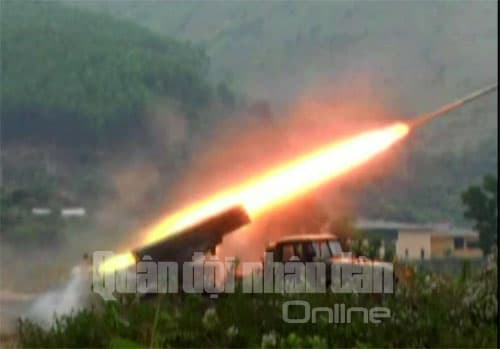 “Mũi lao lửa” Đoàn Pháo binh Bến Hải (xem Clip)