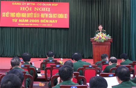 Kiến nghị thay đổi tên gọi “chính trị viên” ở một số đơn vị thành “chính ủy”