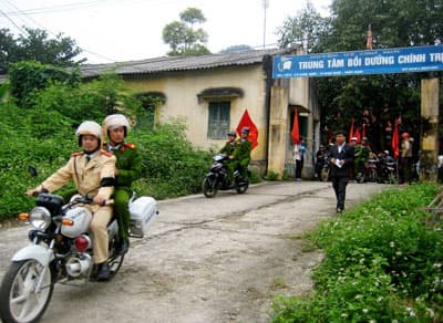 Tăng cường bảo đảm trật tự an toàn giao thông sau Tết