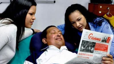 Venezuela công bố ảnh Tổng thống Chavez trên giường bệnh