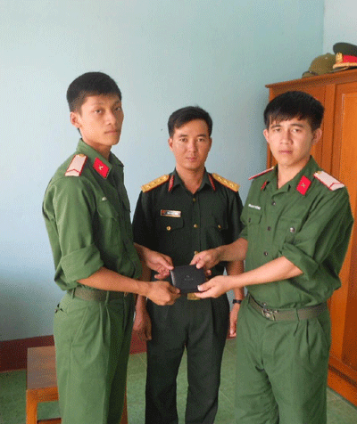 Chiến sĩ mới không tham của rơi