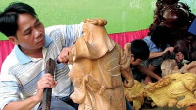 Festival Huế: Khai mạc Hội hội chợ triển lãm làng nghề 2013