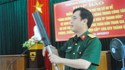 Thanh Hoá sẽ dùng súng phóng bùi nhùi ngăn “quái xế”