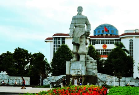 Vang mãi lời thề nước non