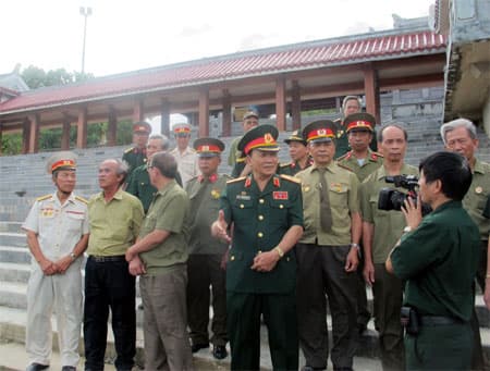 Những người vượt “dòng sông lửa”