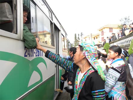 Vượt qua đau thương, giao quân nhanh gọn, an toàn