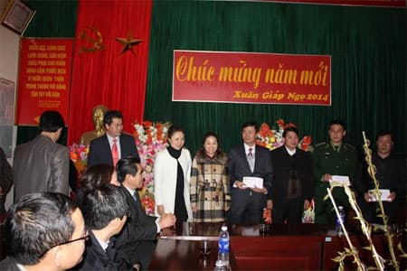 Chủ tịch UBND tỉnh Lào Cai thăm, chúc Tết BĐBP