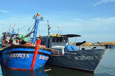 Đã tìm được 7 thuyền viên gặp nạn trên vùng biển Cà Mau