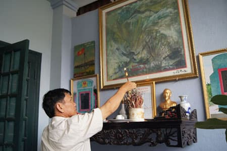 Kỳ 2: Người lập bàn thờ đồng đội tại nhà