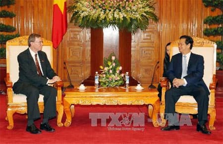 Thủ tướng Nguyễn Tấn Dũng tiếp Đại sứ Na Uy và A-rập Xê-út