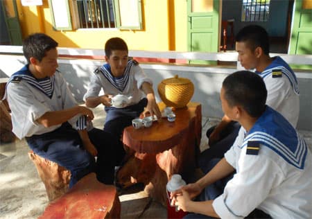 Đồ gỗ cao cấp nơi đảo xa