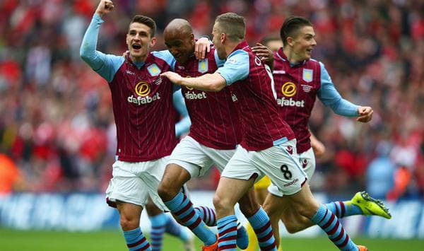 Aston Villa lội ngược dòng đánh bại Liverpool ở bán kết cúp FA
