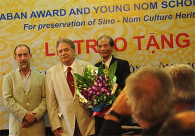 Hai học giả nhận giải thưởng Balaban năm 2012