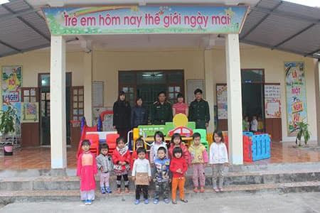 Chuyện “con chữ” ở miền biên cương Hải Sơn
