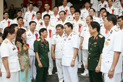 Tôn vinh 80 tập thể, cá nhân tiêu biểu học tập và làm theo tấm gương đạo đức Hồ Chí Minh