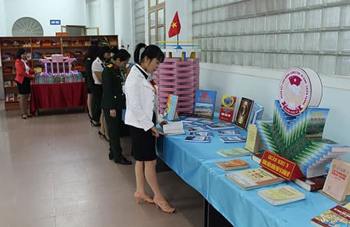 Hơn 6.000 lượt người tham quan triển lãm sách