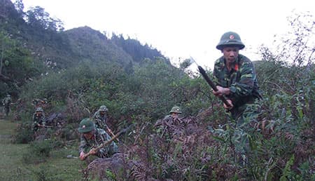 Lính công binh ở Tả Mù Cán