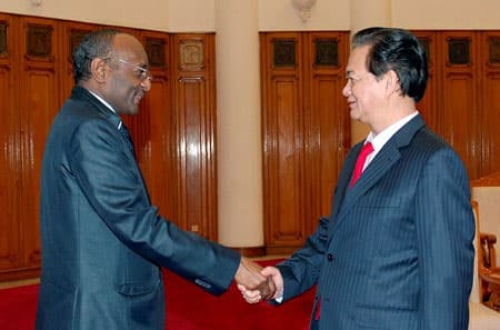 Thủ tướng Nguyễn Tấn Dũng tiếp Đại sứ Sudan