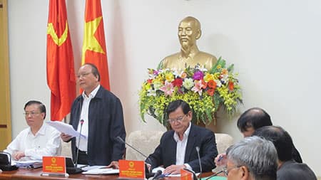 Bàn biện pháp phòng chống buôn lậu, gian lận thương mại và hàng giả