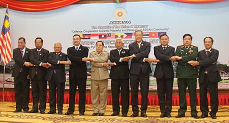 Hội nghị Bộ trưởng Quốc phòng các nước ASEAN lần thứ 8: Đồng lòng vì hòa bình và an ninh khu vực