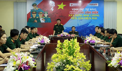 Xây dựng Binh chủng Thông tin Liên lạc tiến thẳng lên hiện đại