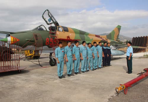 Kết thúc giai đoạn thực hành mở máy cho học viên phi công quân sự K39