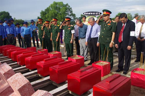Đón các anh về đất mẹ
