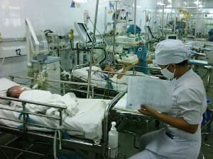 Các cơ sở y tế không được từ chối tiếp nhận người bệnh trong dịp Tết