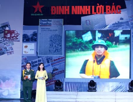 Bám sát sự kiện để thông tin đến bạn đọc