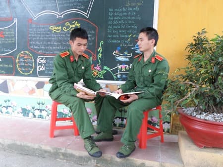 Mô hình "Đôi bạn cùng tiến"