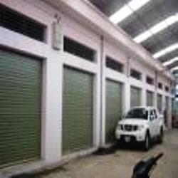 Xây chợ tiền tỷ không người họp