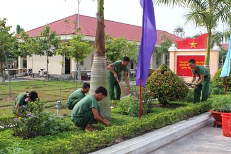 Ở lại trực Tết