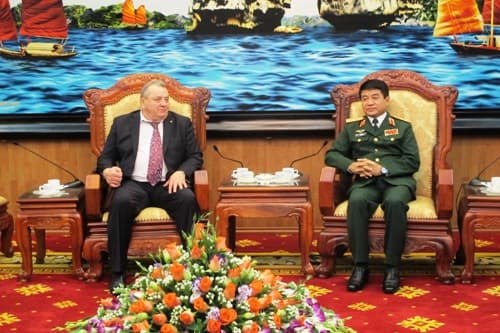 Tăng cường hợp tác giữa hai Viện Lịch sử Quân sự Việt Nam - Liên bang Nga