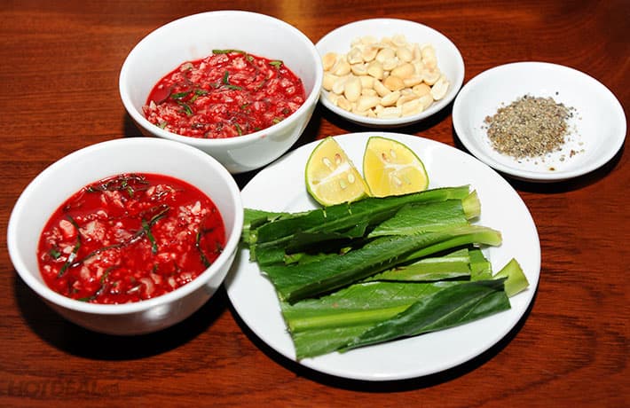Mắc bệnh liên cầu lợn vì ăn thịt tái, sống