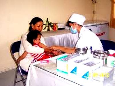 Hà Nội tiêm miễn phí vắc-xin sởi cho trẻ từ ngày 20-4