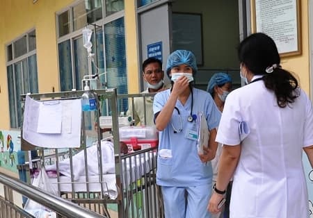 Vào "điểm nóng” của dịch sởi
