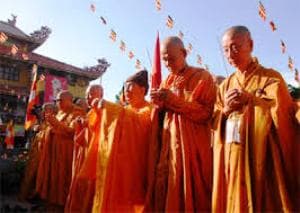 Chủ tịch Ủy ban Trung ương MTTQ Việt Nam chúc mừng Đại lễ Phật đản 2014