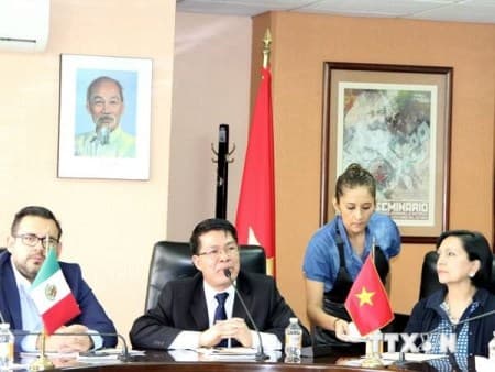 Nhóm nghị sĩ Hữu nghị Mexico-Việt Nam kêu gọi giải pháp đối thoại cho vấn đề Biển Đông