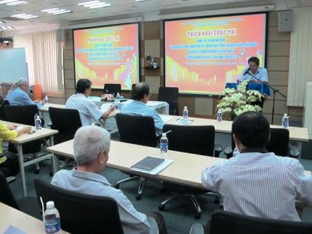 Phát động sáng tác tranh cổ động về  phụ nữ Việt Nam