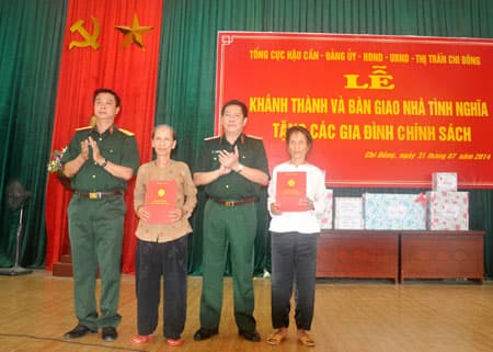 Tổng cục Hậu cần: Tặng 2 nhà tình nghĩa cho gia đình liệt sĩ
