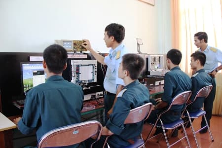 Vươn lên làm chủ bầu trời
