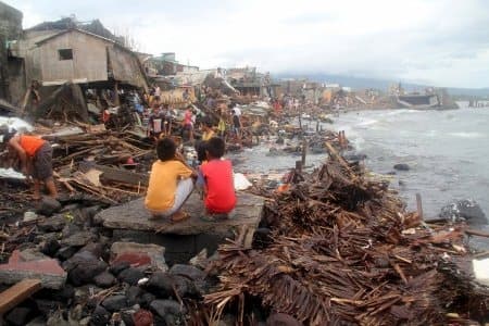 Tổng thống Philippines ban bố tình trạng thiên tai quốc gia