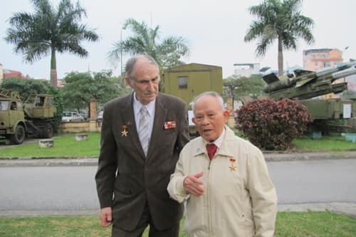 Cuộc hội ngộ ngập tràn cảm xúc