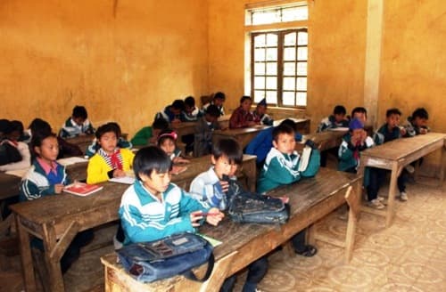 Sự học trên đỉnh Trường Sơn