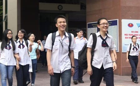 Ngày đầu Kỳ thi THPT quốc gia năm 2015: Số lượng thí sinh tham dự đạt tỷ lệ rất cao