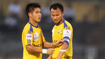 Sóng ngầm ở đội tuyển