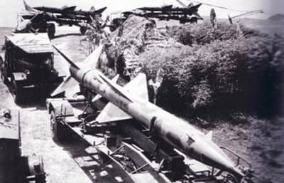 Khoét sâu điểm yếu của B52