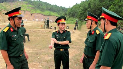 Đua tài bắn giỏi